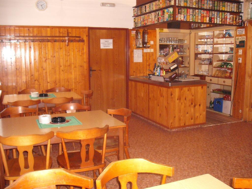 Hostinec U Valentu Cervena Voda Exterior photo